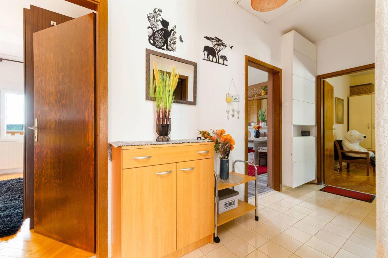 Apartment Lotus Trogir Exterior photo